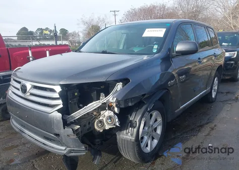 2011 Toyota Highlander Base V6 from USA, damaged, VIN 5TDBK3EHXBS066333